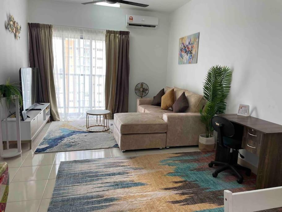 Mesra By H Family At Alanis #freewifi #nearklia Apartment *